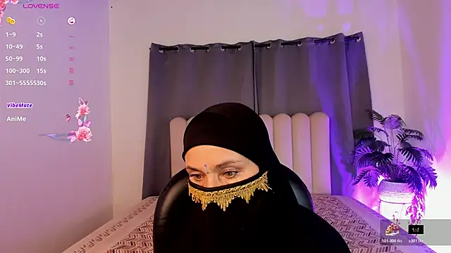 Snapshot of Latifa_ali chatting on February 2026 01:07:02 AM Latifa ali online show from February 2026 01:07:02 AM