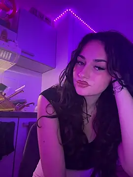 claraaaa06 online show from February 2026 10:24:02 PM