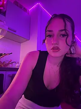 claraaaa06 online show from February 2026 09:43:01 PM