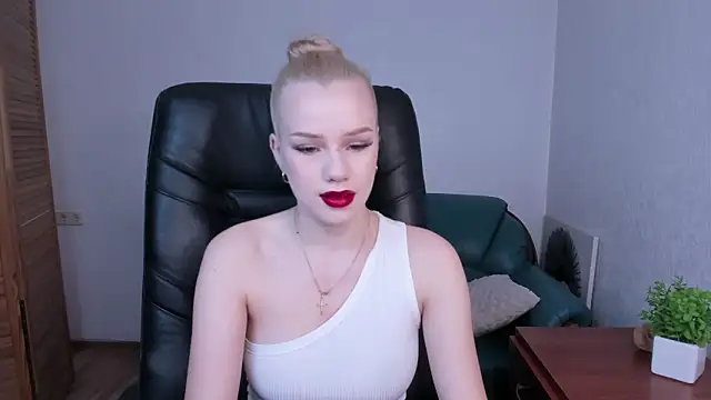 Stacy Western online show from February 2026 01:06:01 PM