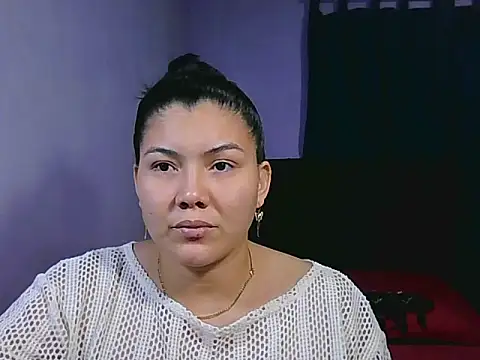 Snapshot of Violetta-Helena chatting on March 2026 05:35:01 AM Violetta-Helena online show from March 2026 05:35:01 AM