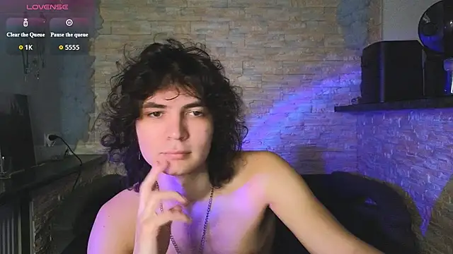 Snapshot of Dean_Raven chatting on July 2026 01:25:01 AM Dean Raven online show from July 2026 01:25:01 AM