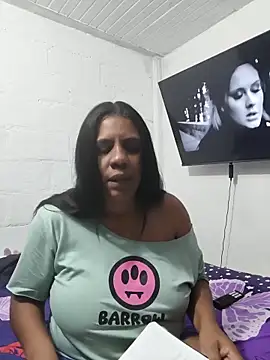 Zeyllyjhonson online show from February 2026 01:34:02 PM