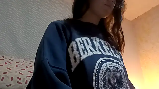 Snapshot of Raven__5 chatting on February 2026 03:38:02 AM Raven 5 online show from February 2026 03:38:02 AM