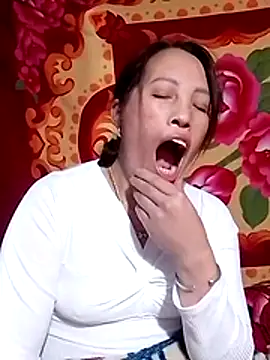 Snapshot of Gummiesu chatting on February 2026 07:35:02 AM Gummiesu online show from February 2026 07:35:02 AM