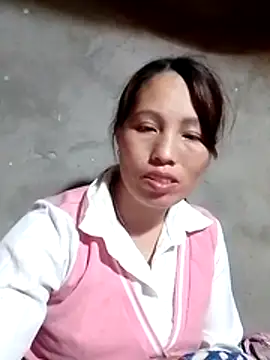 Snapshot of Gummiesu chatting on February 2026 08:39:01 PM Gummiesu online show from February 2026 08:39:01 PM