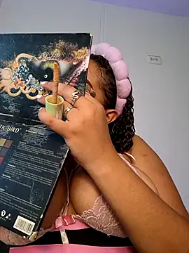 curly girl 31 online show from February 2026 06:48:01 PM