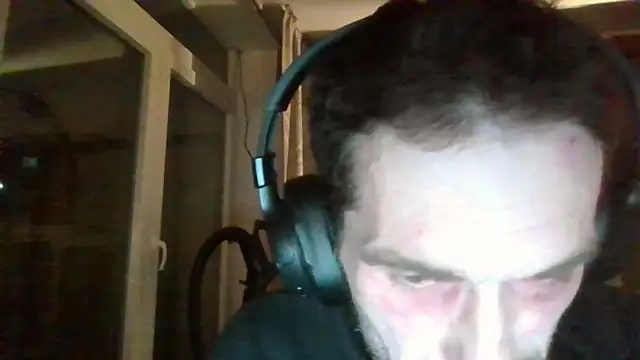 Snapshot of BlnAktivGay chatting on February 2026 06:14:01 PM BlnAktivGay online show from February 2026 06:14:01 PM