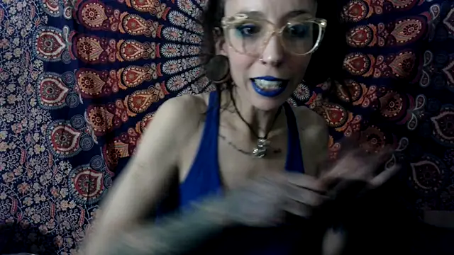 Snapshot of xxEMMxxx chatting on January 2026 09:03:02 AM xxEMMxxx online show from January 2026 09:03:02 AM