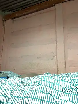 Snapshot of taitaimont chatting on February 2026 01:59:01 PM taitaimont online show from February 2026 01:59:01 PM