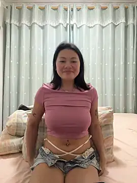 Snapshot of ruanruan05 chatting on February 2026 02:02:01 PM ruanruan05 online show from February 2026 02:02:01 PM