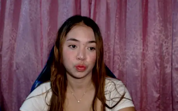 pinay mayahiga online show from May 2026 02:34:01 PM