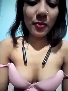 Snapshot of Maliha_Chowdhury chatting on February 2026 04:52:02 AM Maliha Chowdhury online show from February 2026 04:52:02 AM