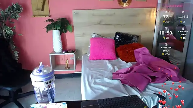 maria Turner1 online show from May 2026 08:55:02 AM
