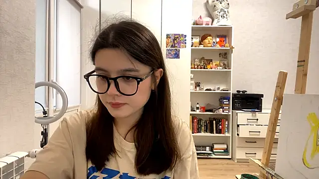 Snapshot of SaintMari chatting on February 2026 12:05:02 PM SaintMari online show from February 2026 12:05:02 PM