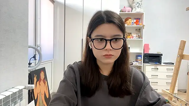 Snapshot of SaintMari chatting on March 2026 12:22:01 PM SaintMari online show from March 2026 12:22:01 PM