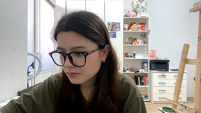 Snapshot of SaintMari chatting on March 2026 12:11:01 PM SaintMari online show from March 2026 12:11:01 PM