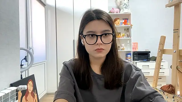 Snapshot of SaintMari chatting on March 2026 12:34:02 PM SaintMari online show from March 2026 12:34:02 PM