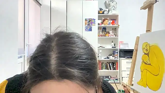 Snapshot of SaintMari chatting on April 2026 02:26:01 PM SaintMari online show from April 2026 02:26:01 PM