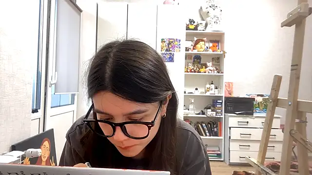 Snapshot of SaintMari chatting on April 2026 02:14:01 PM SaintMari online show from April 2026 02:14:01 PM