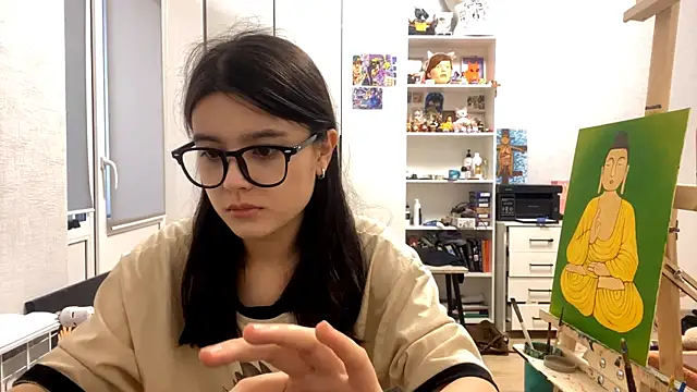 Snapshot of SaintMari chatting on April 2026 02:11:01 PM SaintMari online show from April 2026 02:11:01 PM