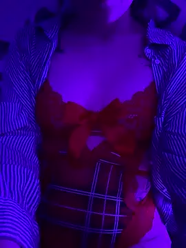 Snapshot of ju_juliette chatting on January 2026 06:11:02 PM ju juliette online show from January 2026 06:11:02 PM