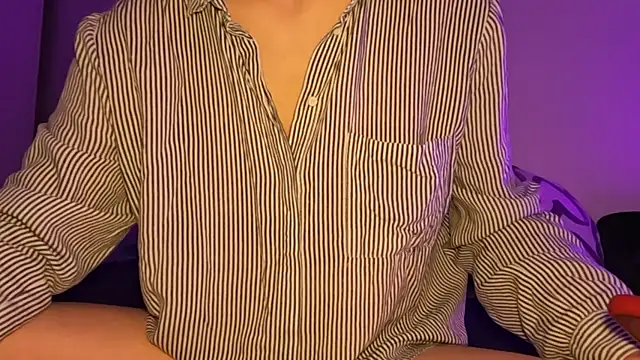 Snapshot of ju_juliette chatting on January 2026 10:35:02 PM ju juliette online show from January 2026 10:35:02 PM