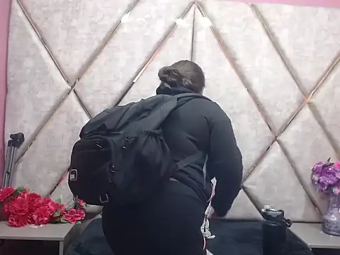 Snapshot of Sarah_Boobs_ chatting on February 2026 03:13:02 AM Sarah Boobs online show from February 2026 03:13:02 AM