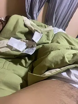 Snapshot of reipromiscuo01 chatting on January 2026 04:16:01 AM reipromiscuo01 online show from January 2026 04:16:01 AM