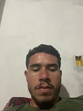 Snapshot of reipromiscuo01 chatting on January 2026 10:52:01 PM reipromiscuo01 online show from January 2026 10:52:01 PM