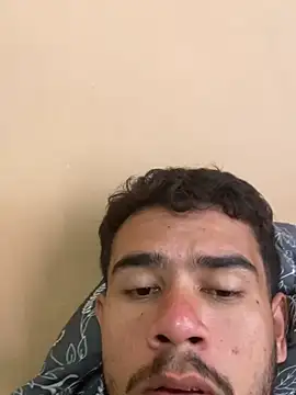 Snapshot of reipromiscuo01 chatting on February 2026 05:11:01 PM reipromiscuo01 online show from February 2026 05:11:01 PM