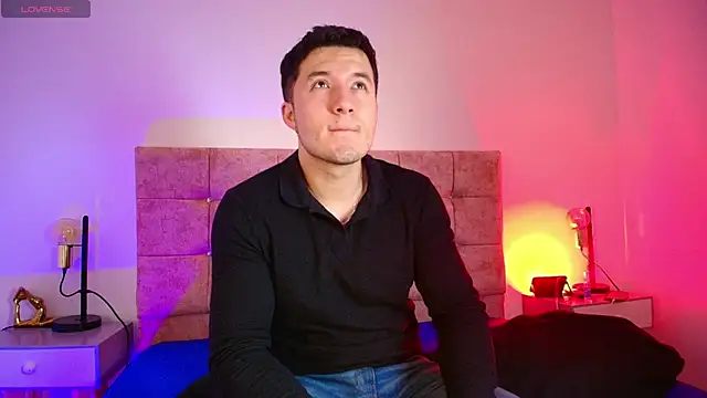 Snapshot of Alexander_Connor chatting on February 2026 12:23:02 PM Alexander Connor online show from February 2026 12:23:02 PM