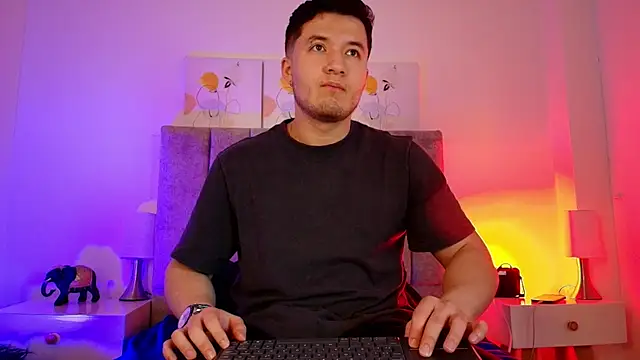 Snapshot of Alexander_Connor chatting on February 2026 12:28:01 PM Alexander Connor online show from February 2026 12:28:01 PM