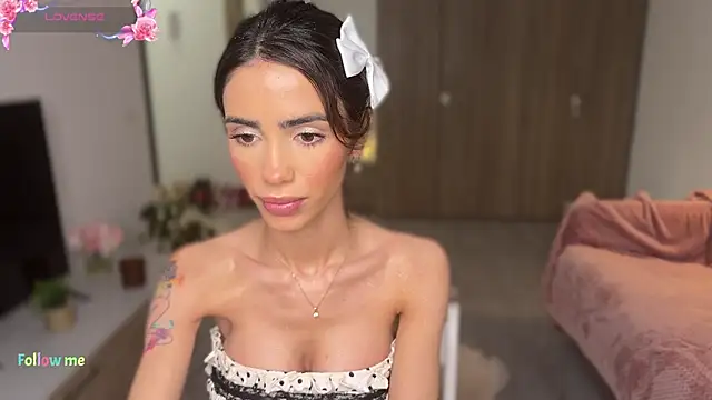 Snapshot of AyanaLys chatting on February 2026 04:14:02 PM AyanaLys online show from February 2026 04:14:02 PM