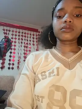 Snapshot of Ebony_love07 chatting on February 2026 09:00:02 PM Ebony love07 online show from February 2026 09:00:02 PM