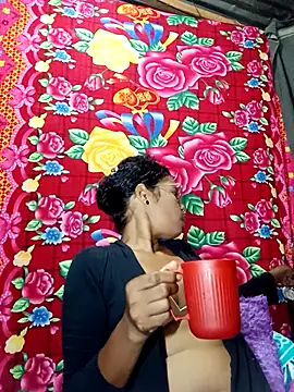 Snapshot of Yandris_1212 chatting on February 2026 11:25:01 PM Yandris 1212 online show from February 2026 11:25:01 PM