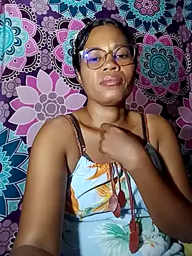 Snapshot of Yandris_1212 chatting on February 2026 01:56:02 AM Yandris 1212 online show from February 2026 01:56:02 AM