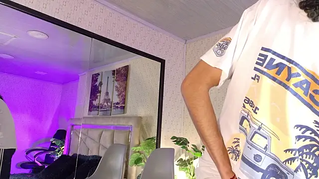 Snapshot of 4L3JX chatting on February 2026 12:20:01 PM 4L3JX online show from February 2026 12:20:01 PM