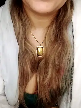 Snapshot of Naughty-Yousra chatting on February 2026 01:54:01 PM Naughty-Yousra online show from February 2026 01:54:01 PM