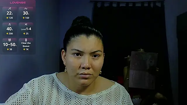 Snapshot of Helena-Paola chatting on February 2026 12:44:02 AM Helena-Paola online show from February 2026 12:44:02 AM