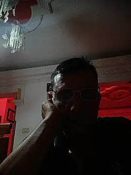 Snapshot of Juanstevan2724 chatting on February 2026 03:29:02 AM Juanstevan2724 online show from February 2026 03:29:02 AM