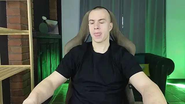 Snapshot of Kris_Braun chatting on February 2026 03:04:01 AM Kris Braun online show from February 2026 03:04:01 AM