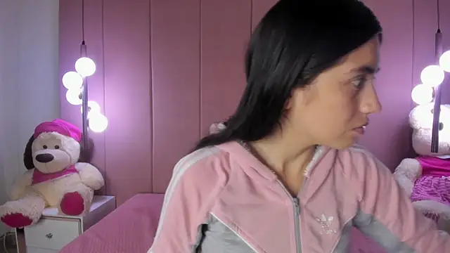 Anyelii hot online show from February 2026 07:11:01 PM