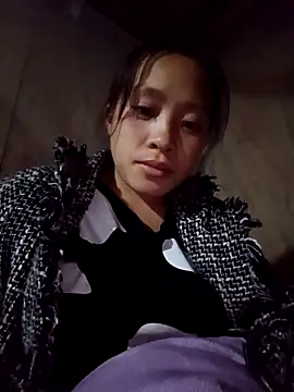 Snapshot of Hari-saka chatting on January 2026 01:48:02 PM Hari-saka online show from January 2026 01:48:02 PM