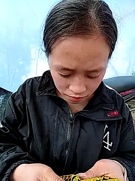 Snapshot of Hari-saka chatting on February 2026 09:13:02 AM Hari-saka online show from February 2026 09:13:02 AM