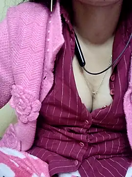 Snapshot of annugirl chatting on January 2026 10:19:02 AM annugirl online show from January 2026 10:19:02 AM