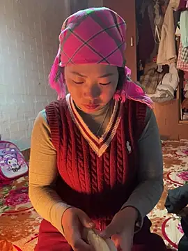 Snapshot of Lata-cute chatting on February 2026 10:09:02 AM Lata-cute online show from February 2026 10:09:02 AM