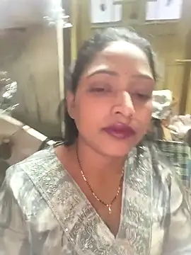 Hot-Tinaa online show from February 2026 11:48:02 AM