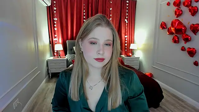 SweetDaylight online show from February 2026 03:33:02 AM