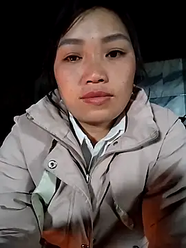 Snapshot of lia-coy chatting on February 2026 12:50:01 AM lia-coy online show from February 2026 12:50:01 AM